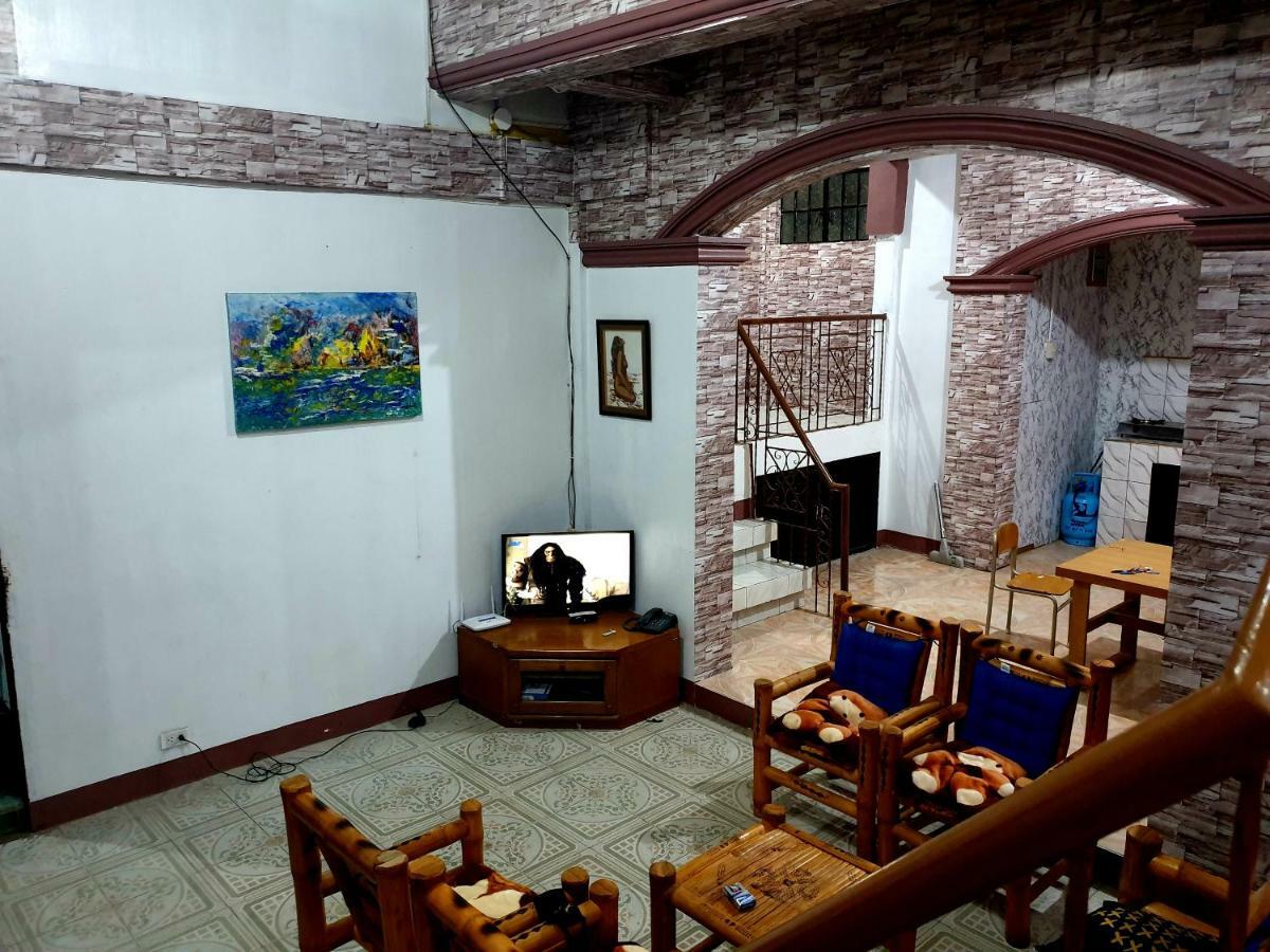 אלמינוס Traditional Filipino Transient House And Huts Near 100 Islands Wharf מראה חיצוני תמונה